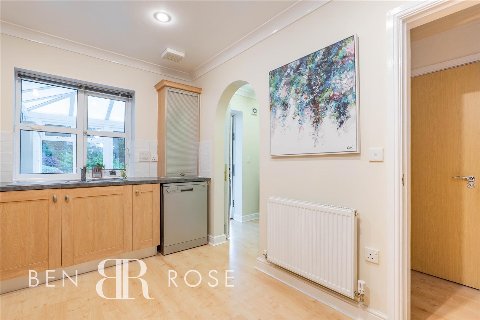 Forsythia Drive, Chorley